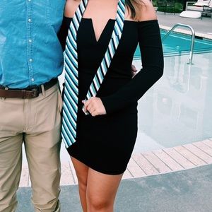 Lulu’s black long sleeve dress size small